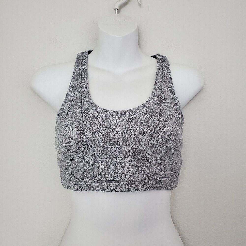 Gymshark Women's Sports Bra Small Gray Fleur Moisture Wicking Athletic Sporty